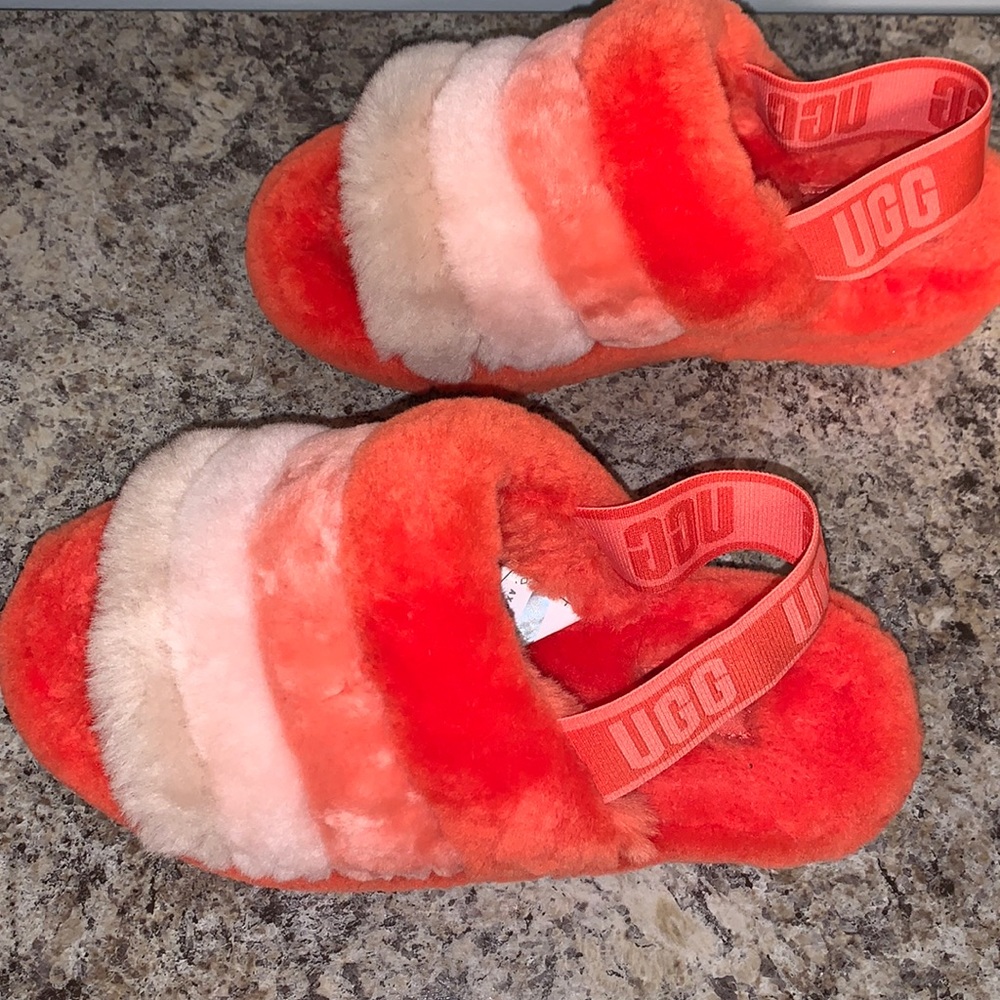 SOLD UGG orange to pink Gradient Fluff Slides size 6 womens